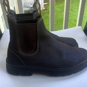 Gently used Size 7 men’s ozark steel toe boots